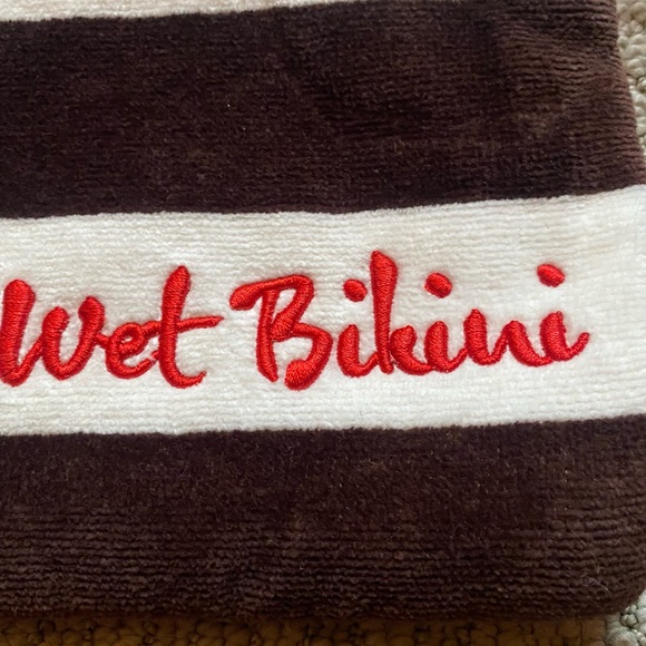 Henri Bendel Wet Bikini bag - Picture 4 of 7